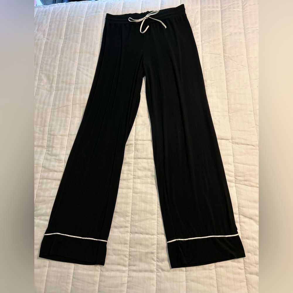 Black Wide-Leg Lounge Pants with White Contrast Trim and Drawstring